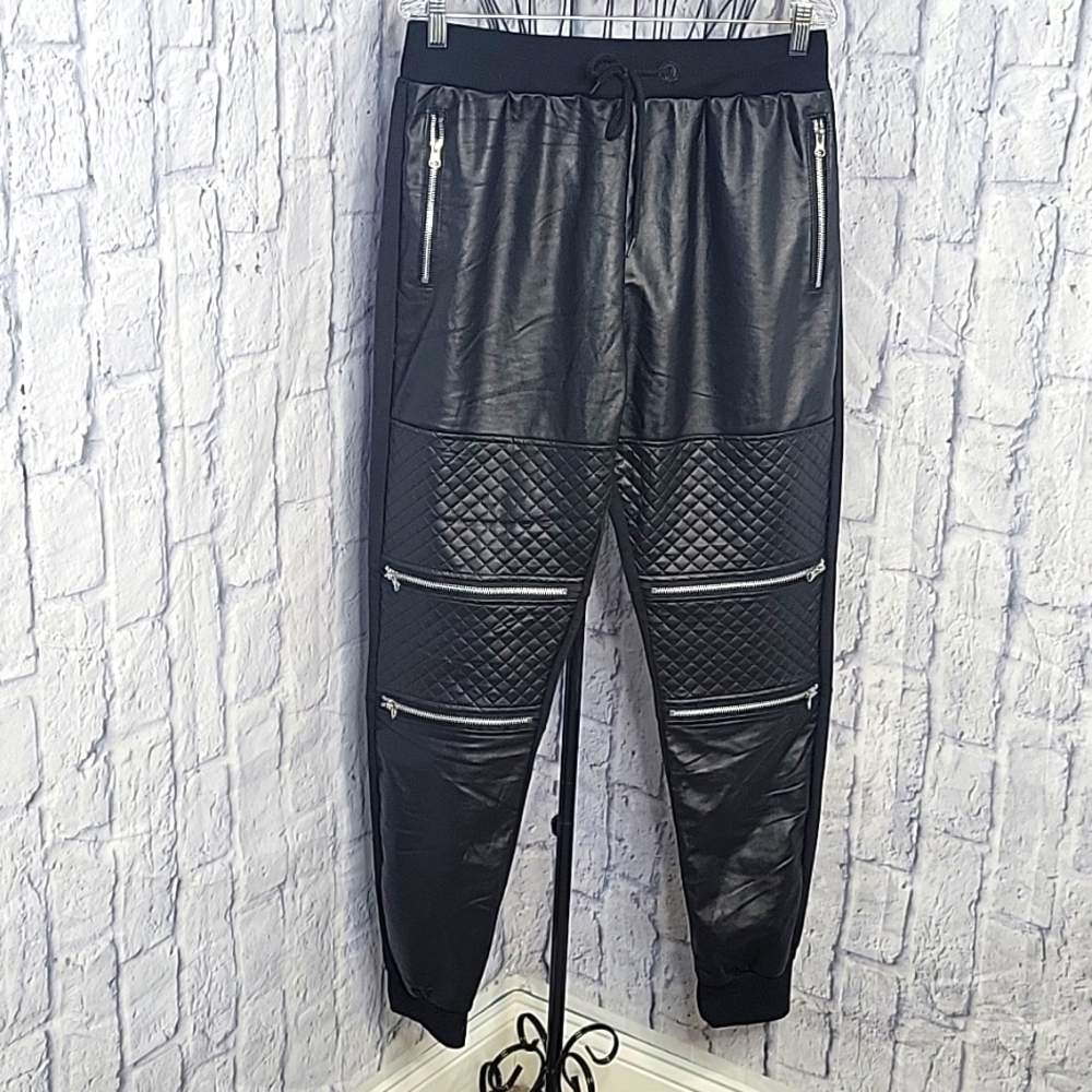 UNCLE RALPH Faux Leather‎ Zipper Jogger Pants Size Large